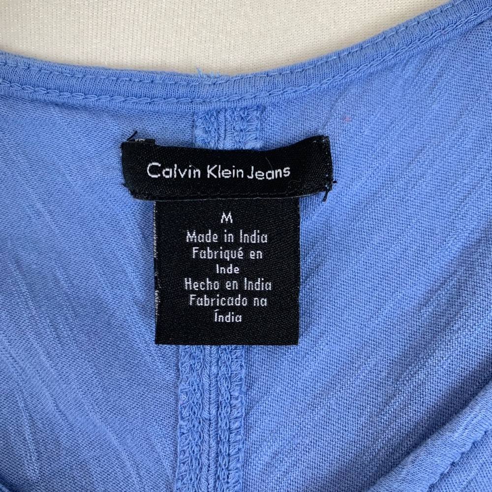 Calvin Klein cold shoulder top - Picture 6 of 6